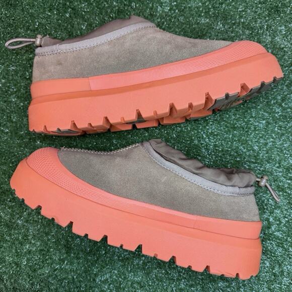 UGG Tasman Weather Hybrid slippers in the Chestnut and Orange men’s 9 size main image 5